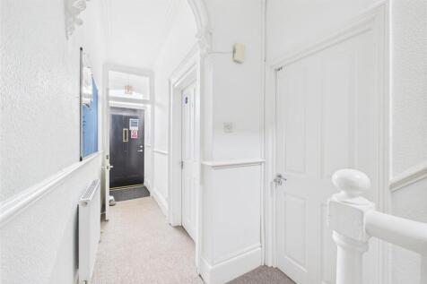 6 Osborne Villas, Kingsdown, Bristol BS2 8BP | Fre