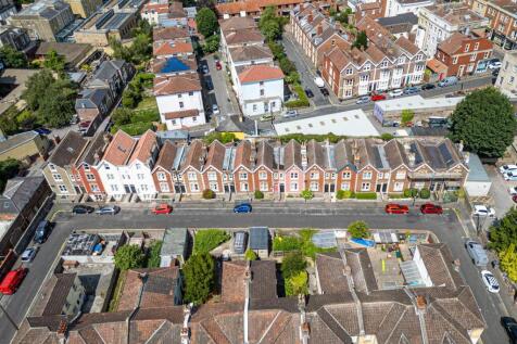 16 Osborne Villas, Kingsdown, Bristol, BS2 8BP | F