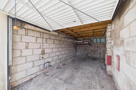 Garage and Parking &#64;, King Edward Close Whitchurch