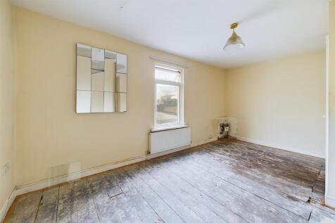 55 Lower High Street, Shirehampton, Bristol BS11 0