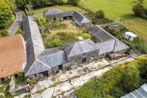 Hewish Court, East Hewish North Somerset, BS24 6RZ