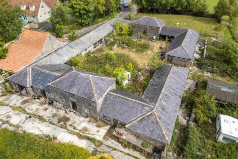 Hewish Court, East Hewish North Somerset, BS24 6RZ