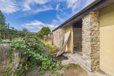 Hewish Court, East Hewish North Somerset, BS24 6RZ