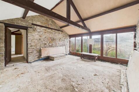 Hewish Court, East Hewish North Somerset, BS24 6RZ