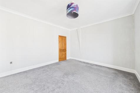 29 Queen Victoria Road Westbury Park, Bristol, BS6