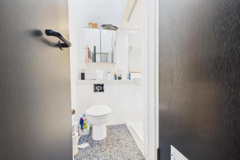 The Penthouse, 12 Kingsdown Parade, Bristol, BS6 5