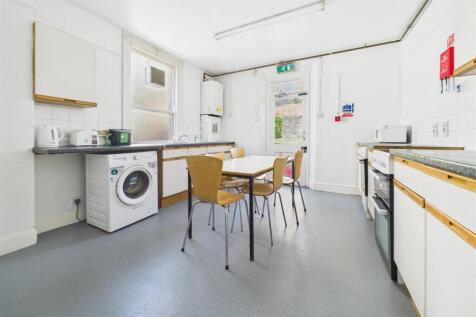 97 Woodland Road, Redland, Bristol BS8 1US | Freeh