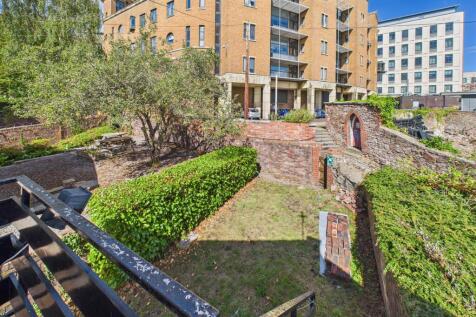 97 Woodland Road, Redland, Bristol BS8 1US | Freeh