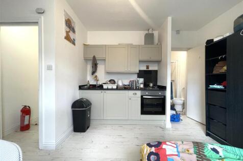 209 Gloucester Road, Gloucester Road, Bristol BS7 
