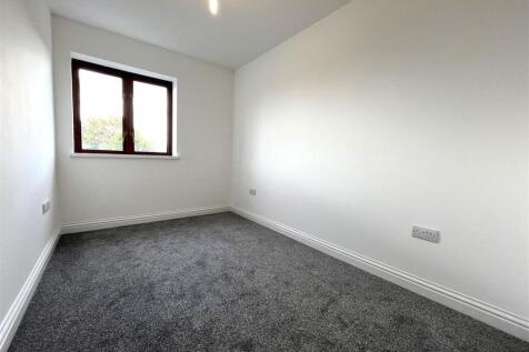 25 Rock House, Bethel Road St George, Bristol, BS5