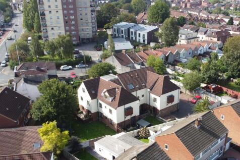 25 Rock House, Bethel Road St George, Bristol, BS5