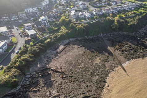 The Beach &#64; Redcliffe Bay, Hillside Road, Portishe