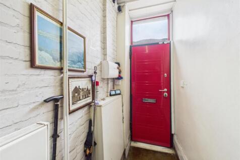 361 Two Mile Hill Road, Kingswood, Bristol BS15 1A