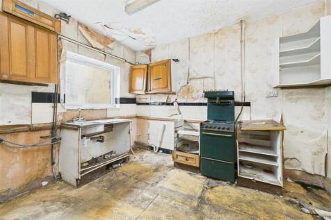 Fern Dale, 3 Gatton Road, St Werburghs, Bristol BS