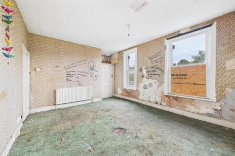 Fern Dale, 3 Gatton Road, St Werburghs, Bristol BS