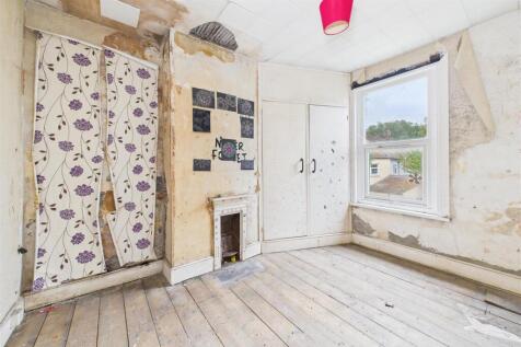 Fern Dale, 3 Gatton Road, St Werburghs, Bristol BS