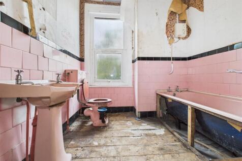 Fern Dale, 3 Gatton Road, St Werburghs, Bristol BS