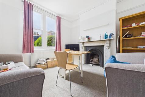 10 Osborne Villas, Kingsdown, Bristol BS2 8BP | Fr
