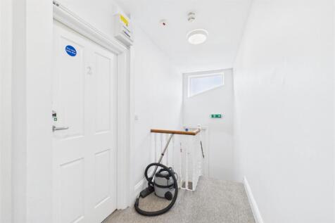 10 Osborne Villas, Kingsdown, Bristol BS2 8BP | Fr