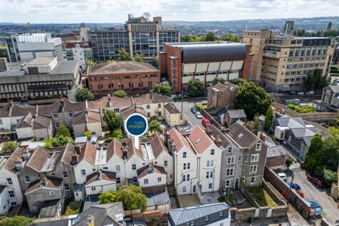 11 Osborne Villas, Kingsdown, Bristol BS2 8BP | Fr