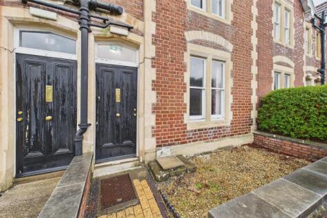 11 Osborne Villas, Kingsdown, Bristol BS2 8BP | Fr