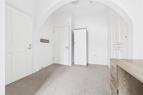 11 Osborne Villas, Kingsdown, Bristol BS2 8BP | Fr