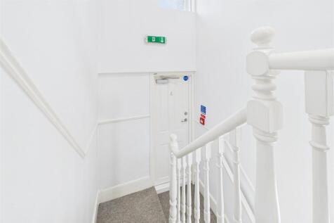 11 Osborne Villas, Kingsdown, Bristol BS2 8BP | Fr