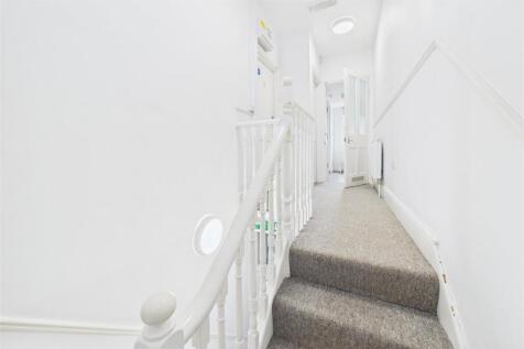 11 Osborne Villas, Kingsdown, Bristol BS2 8BP | Fr