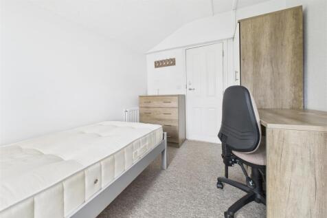 11 Osborne Villas, Kingsdown, Bristol BS2 8BP | Fr