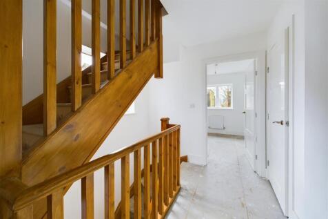 1 and 3, Mulberry Close Abergavenny, NP7 5ES | Fre