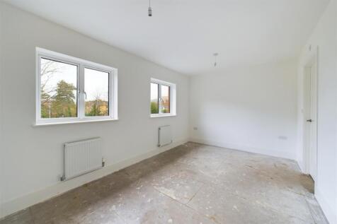 1 and 3, Mulberry Close Abergavenny, NP7 5ES | Fre