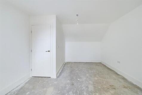 1 and 3, Mulberry Close Abergavenny, NP7 5ES | Fre