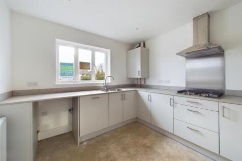 1 and 3, Mulberry Close Abergavenny, NP7 5ES | Fre