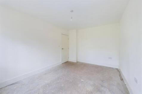 1 and 3, Mulberry Close Abergavenny, NP7 5ES | Fre