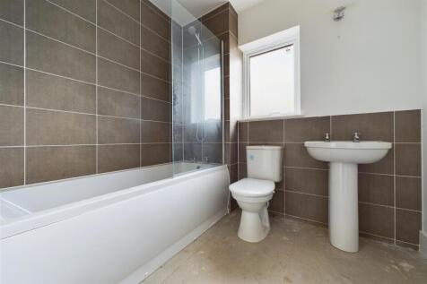 1 and 3, Mulberry Close Abergavenny, NP7 5ES | Fre