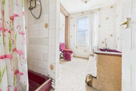 51 Benedict Street, Glastonbury, Somerset BA6 9NB 