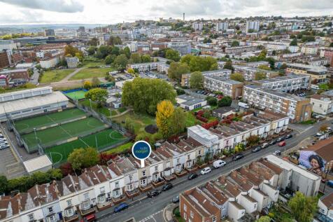 59 Saint Nicholas Road, Saint Agnes, Bristol BS2 9