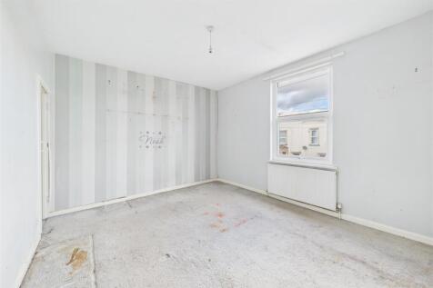 59 Saint Nicholas Road, Saint Agnes, Bristol BS2 9