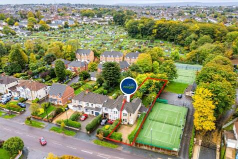 DJI_0577 paddle and red.jpg