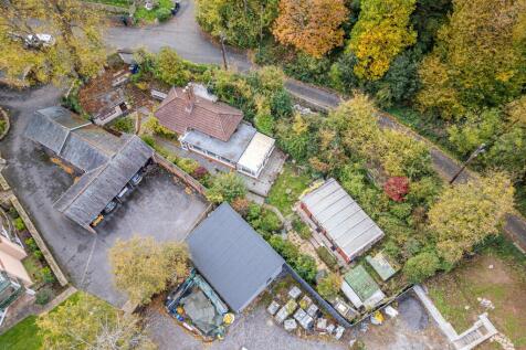 Cliff Lodge, 13 Old Teignmouth Road, Dawlish EX7 0