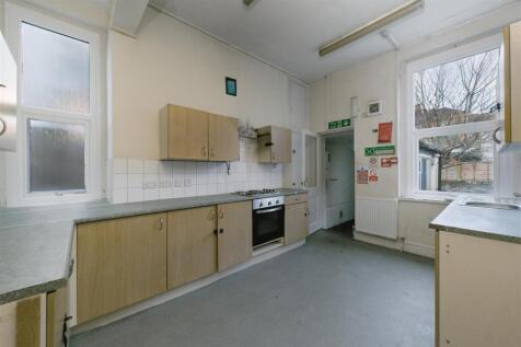 10, Cranbrook Road Bristol, BS6 7BN | Hollis Morga