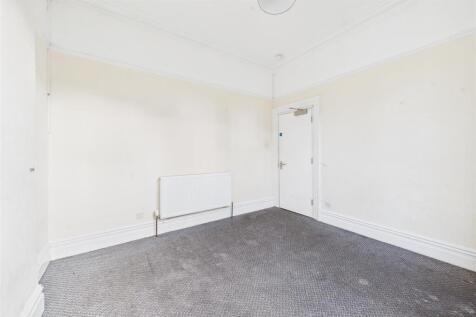 10, Cranbrook Road Bristol, BS6 7BN | Hollis Morga