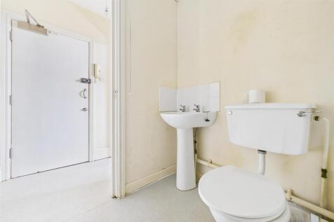 Flat 3, 38, Rivers Street Walcott, Bath, BA1 2QA |