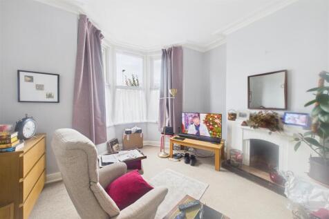 Flats A & B 4 Southend Road WSM, North Somerset BS