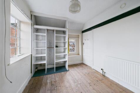 Georgia House, Cambridge, Gloucester GL2 7AL | Fre