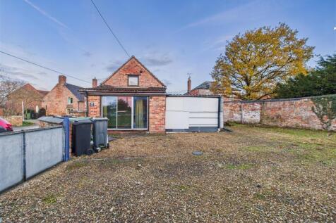 Georgia House, Cambridge, Gloucester GL2 7AL | Fre