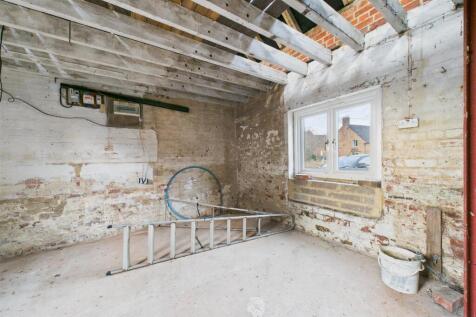 Georgia House, Cambridge, Gloucester GL2 7AL | Fre