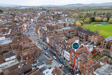 Flats A, B, C 18 Church Street, Tewkesbury, GL20 5