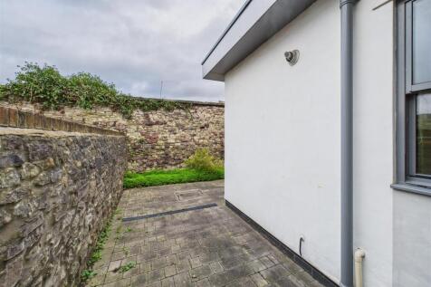 2 Osborne Villas, Kingsdown, Bristol BS2 8BP | Fre