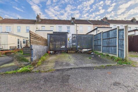 17 Kimberley Road Kingswood, Bristol, BS15 1RG | F